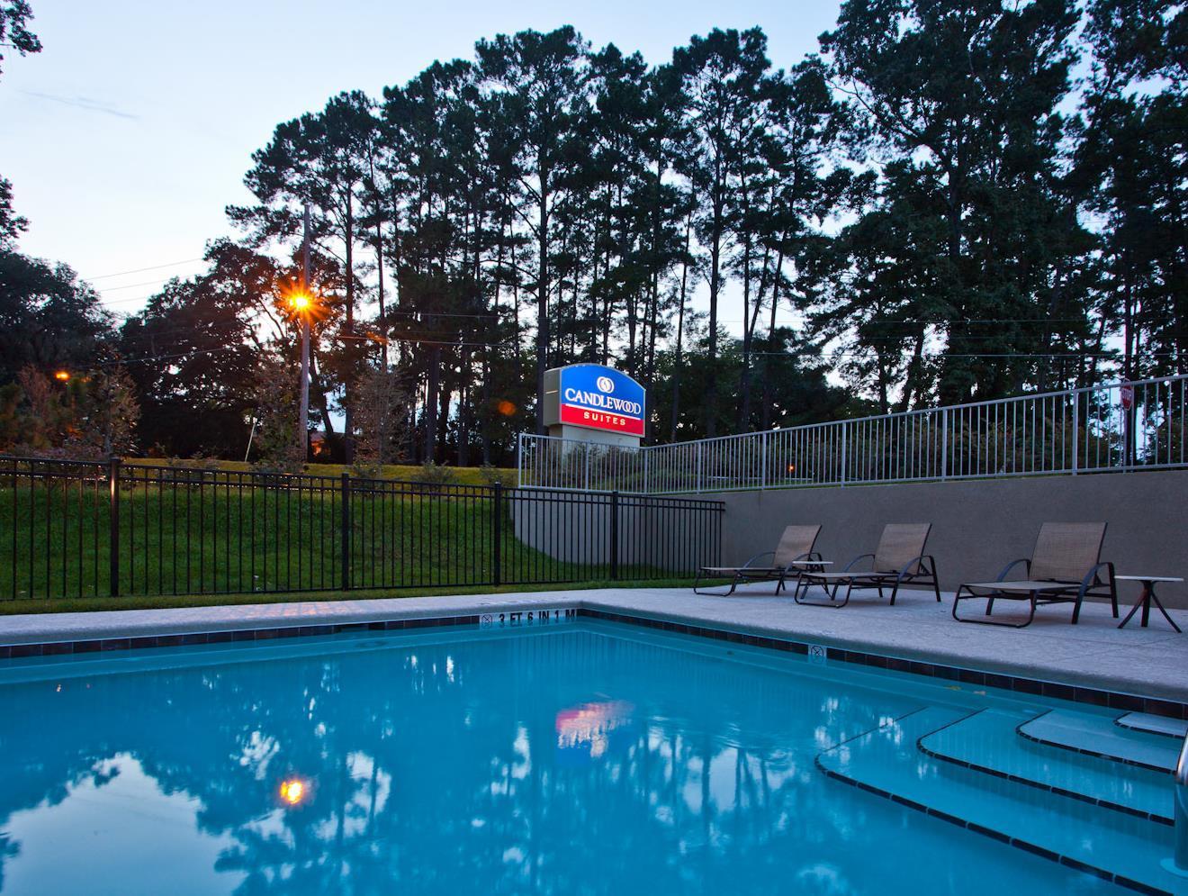 Candlewood Suites Tallahassee By Ihg Exterior foto